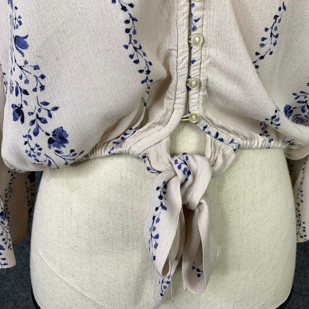 American Eagle Outfitters Cream and Blue Blouse - Picture 7 of 10
